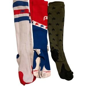 Men's Athletic Socks Set - Red, Blue, and Olive Star Design